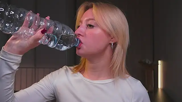 milasmiu online show from 10, 9, 2025