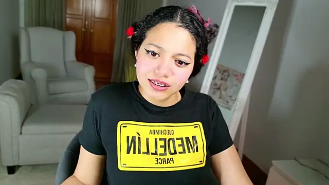 Snapshot of SelenaBlumX chatting on 9, 2, 2025 SelenaBlumX online show from 9, 2, 2025