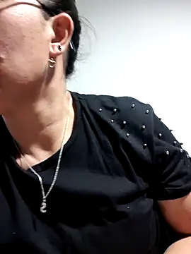 CHARLOTTE 1711 online show from 19, 10, 2025