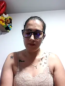 CHARLOTTE 1711 online show from 31, 10, 2025