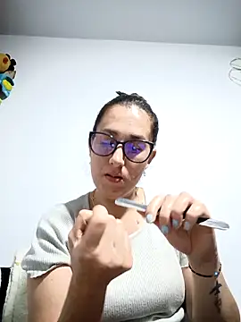 CHARLOTTE 1711 online show from 17, 1, 2026