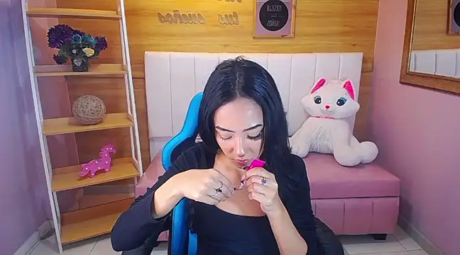 Snapshot of victoria_ricci_a chatting on 10, 2, 2025 victoria ricci a online show from 10, 2, 2025