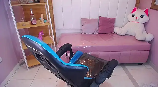 Snapshot of victoria_ricci_a chatting on 14, 2, 2025 victoria ricci a online show from 14, 2, 2025