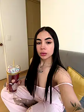 tamy xoo online show from 13, 12, 2025