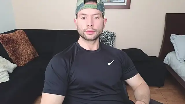 hairyncuteass online show from 18, 2, 2025