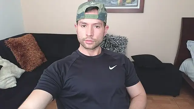 hairyncuteass online show from 21, 2, 2025