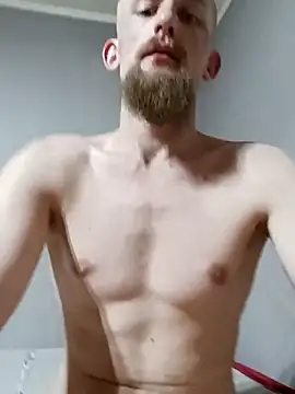 larzik94 online show from 3, 3, 2026