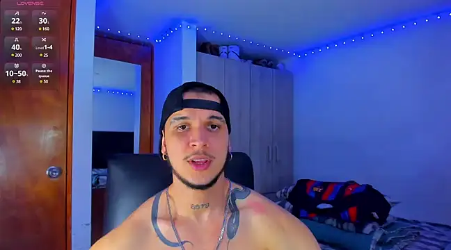 Snapshot of austinoficial chatting on 6, 3, 2025 austinoficial online show from 6, 3, 2025