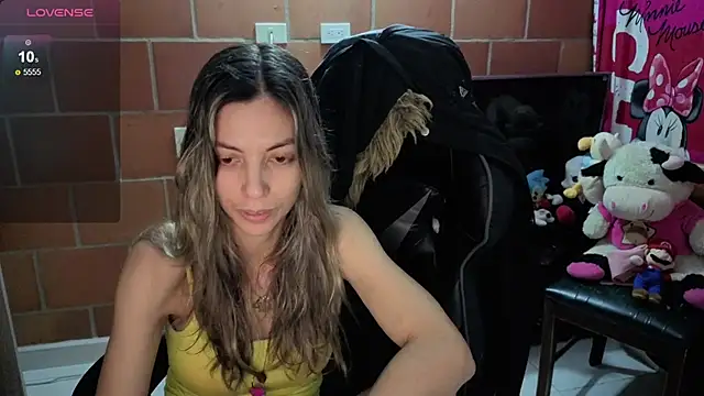 Princezzlove3 online show from 6, 10, 2025