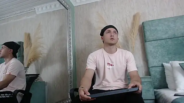 BrandonColee online show from 3, 2, 2025