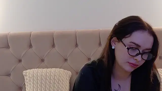 Lilliana Moon online show from 21, 1, 2025