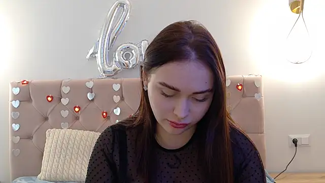 Lilliana Moon online show from 19, 2, 2025