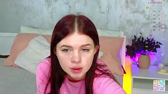 Snapshot of glassofvine chatting on 3, 2, 2025 glassofvine online show from 3, 2, 2025