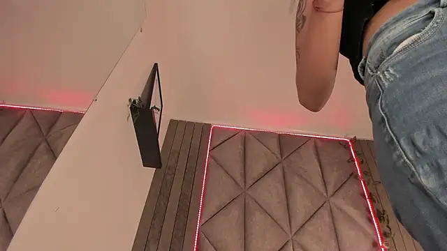 SabrinaSpell  online show from 16, 1, 2026