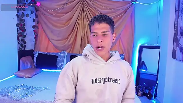 Ethan Boyy online show from 31, 10, 2025