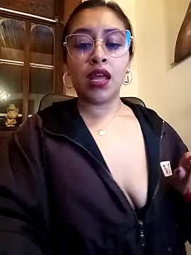 AnonymousGirl online show from 3, 2, 2025