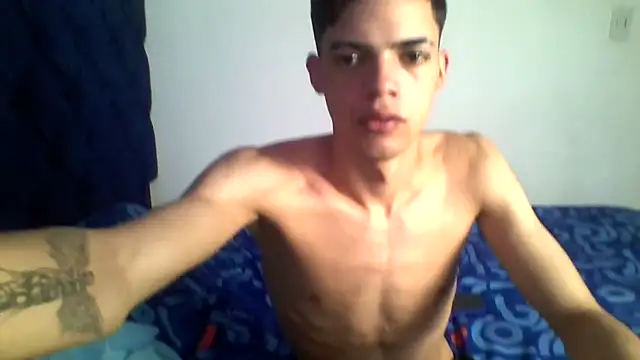 Latinos 2001 online show from 7, 5, 2026