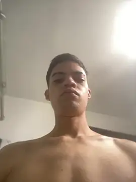 Latinos 2001 online show from 18, 6, 2026