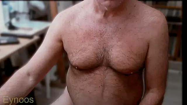 Eynoos  online show from 15, 9, 2025