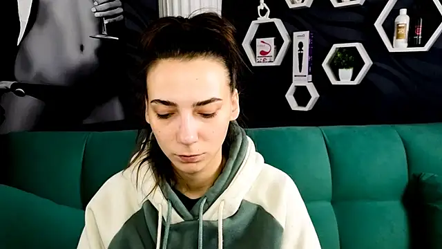 annabishop online show from 17, 2, 2025