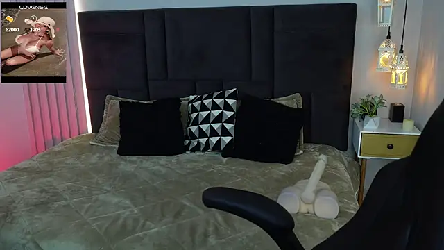 AtheneaRusell online show from 26, 10, 2025