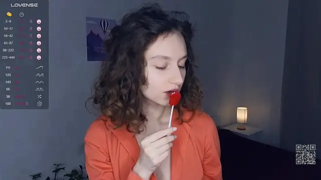 Leya Curly online show from 3, 3, 2025