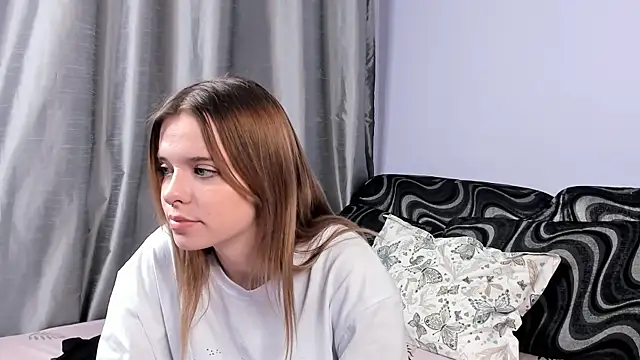 MonaClive online show from 23, 1, 2025