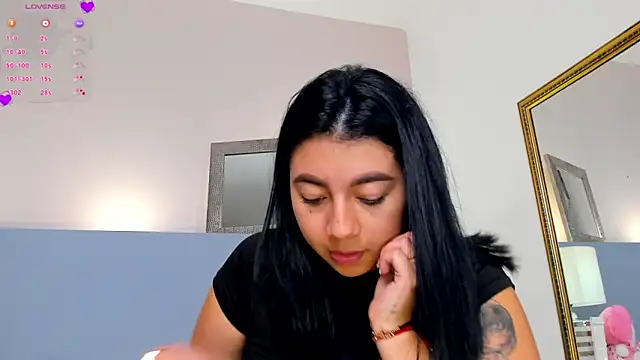 BrianaaTaylor online show from 5, 2, 2025