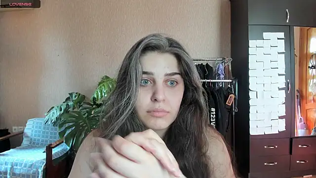  Roselina  online show from 13, 7, 2026