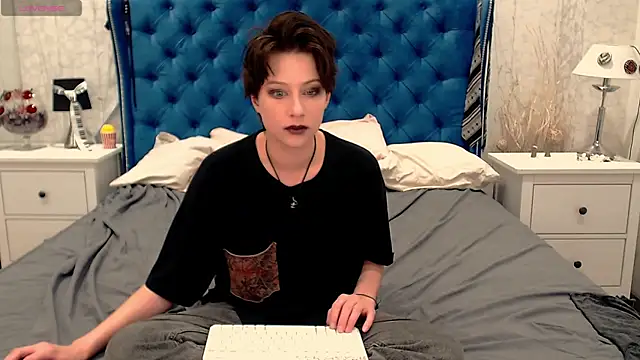 via mayer  online show from 15, 12, 2025