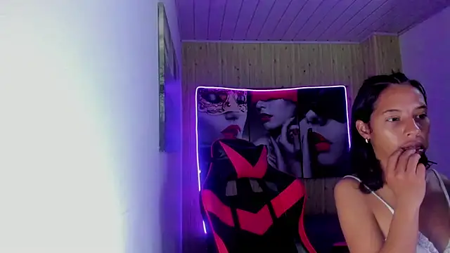 Miss sparkle00 online show from 12, 9, 2025