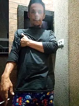 Santanacumxplod online show from 12, 11, 2025