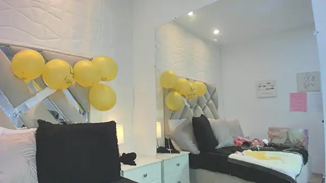 raquell moore online show from 5, 1, 2026