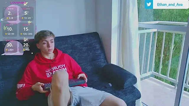 ethan and ava online show from 19, 10, 2025