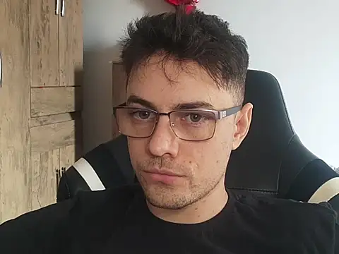 Dyllan   online show from 10, 10, 2025