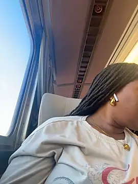 xoxoHotCoCo online show from 9, 3, 2026