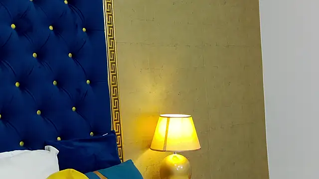 Snapshot of Annabellerise chatting on 11, 2, 2025 Annabellerise online show from 11, 2, 2025