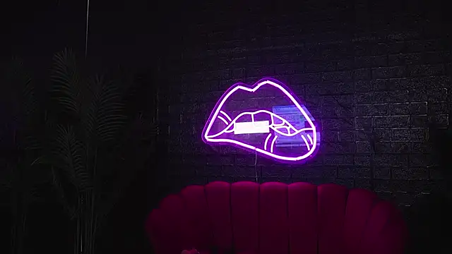 Snapshot of Annabellerise chatting on 17, 9, 2025 Annabellerise online show from 17, 9, 2025