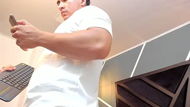 Brad Summer online show from 8, 2, 2025