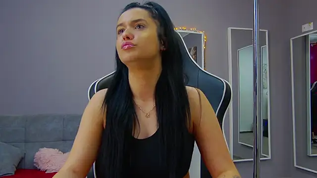 Snapshot of Eva_Lovvia_ chatting on 30, 1, 2025 Eva Lovvia  online show from 30, 1, 2025