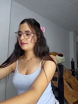 Snapshot of baaby-miiaa chatting on 14, 2, 2025 baaby-miiaa online show from 14, 2, 2025