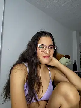 Snapshot of baaby-miiaa chatting on 25, 2, 2025 baaby-miiaa online show from 25, 2, 2025