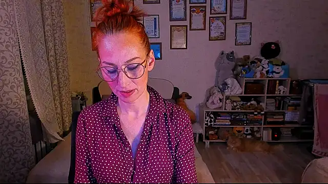 red rocco online show from 2, 3, 2025