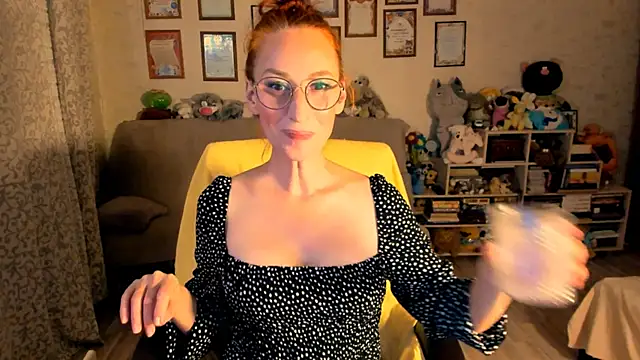 red rocco online show from 3, 10, 2025