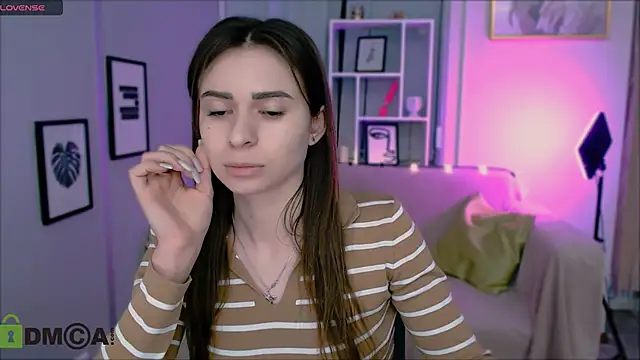 flora ri online show from 24, 1, 2025