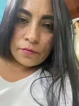 Miia Jazmin online show from 28, 1, 2025