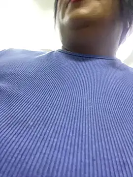 Miia Jazmin online show from 29, 1, 2025