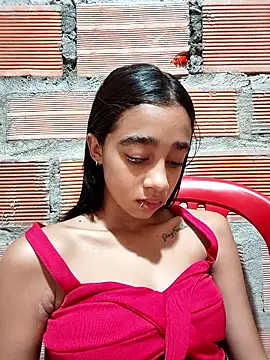 Zoe Sweett18 online show from 13, 11, 2025