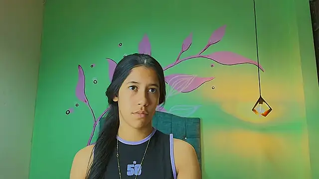 Connie Bell online show from 4, 12, 2025