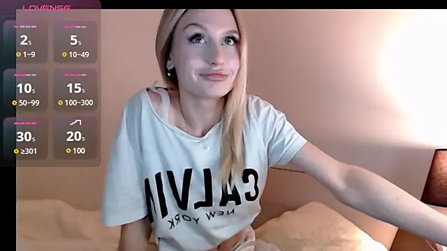 Snapshot of alice-dostoyevski chatting on 18, 1, 2025 alice-dostoyevski online show from 18, 1, 2025